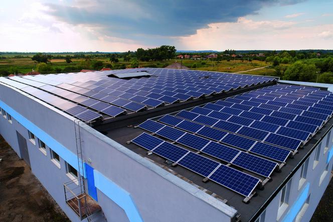 Chiński gigant produkcji paneli słonecznych chce zbudować w Niemczech swoją pierwszą europejską fabrykę