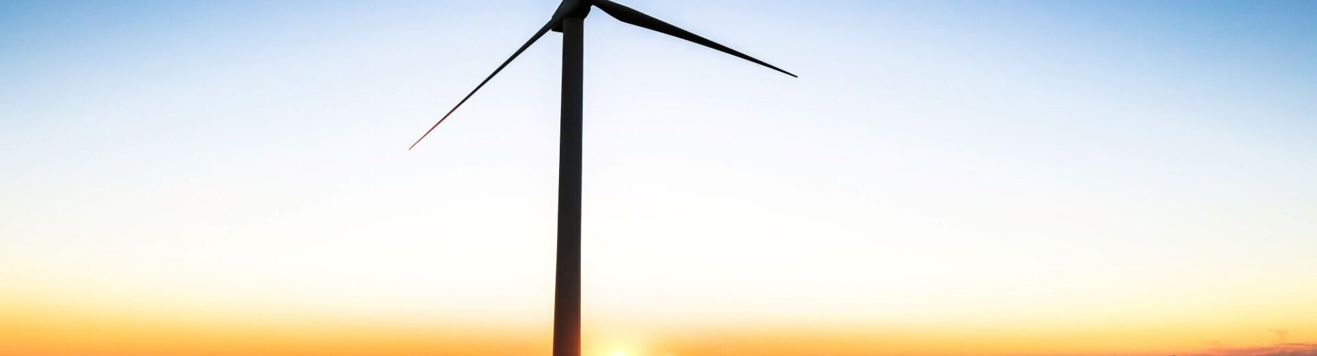 Pożar turbiny wiatrowej – czy energetyka wiatrowa stanowi zagrożenie?