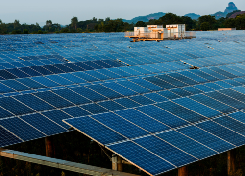 Coraz więcej ograniczeń dla farm PV