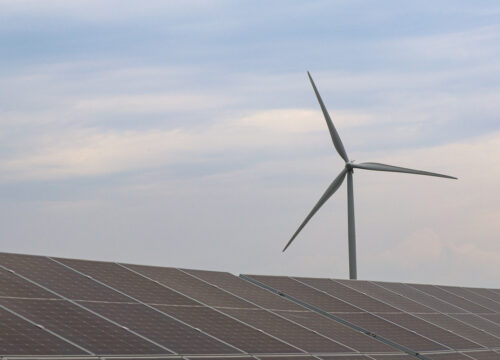 Grupa greenvolt sprzedaje portfel wiatrowy i słoneczny w hiszpanii za 195 mln euro