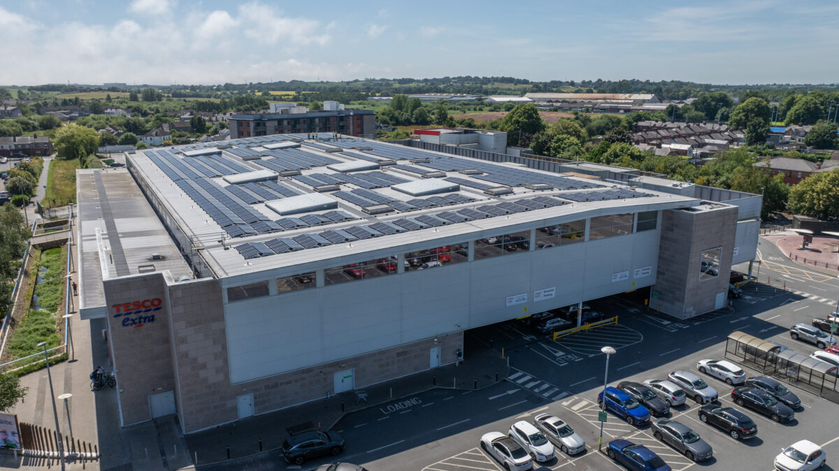Grupa Greenvolt zwiększa produkcję energii słonecznej dla Tesco w Irlandii